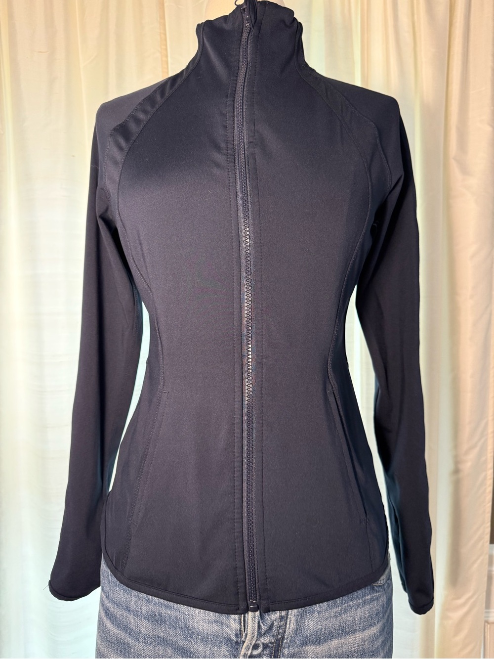Navy Yogalicious Women’s  Full-Zip Lightweight Jacket